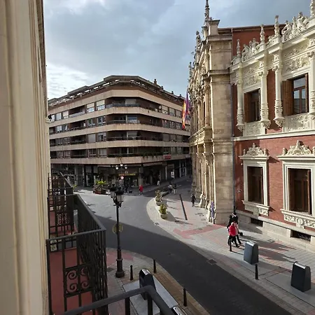 Cuatro Cantones, Centro Ciudad Daire *